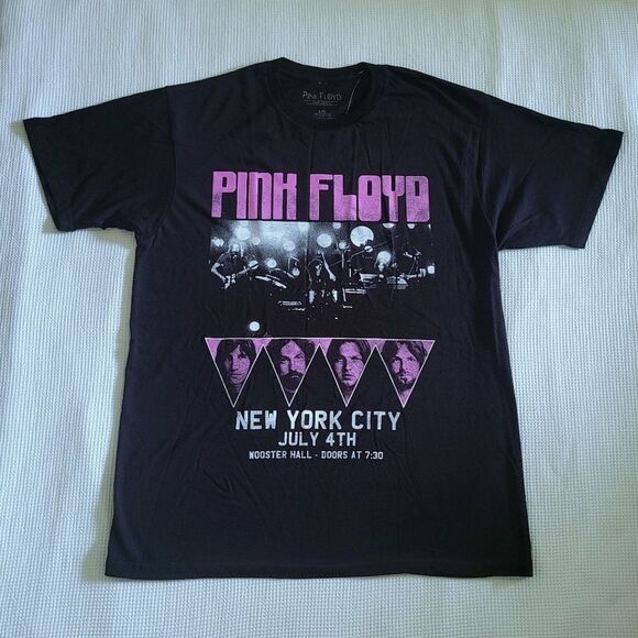 Pink Floyd Other - ✨️HP✨️ Pink Floyd🎶 New York City🗽Wooster Hall Graphic Tee - NWOT